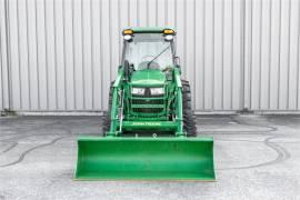 2019 JOHN DEERE 4052R