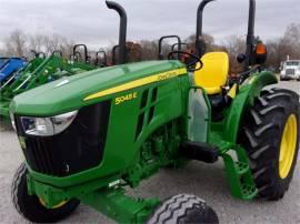 2022 JOHN DEERE 5045E