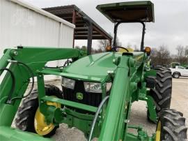 2018 JOHN DEERE 5075E