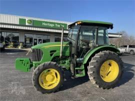 2013 JOHN DEERE 5083E