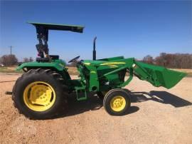 JOHN DEERE 5065E