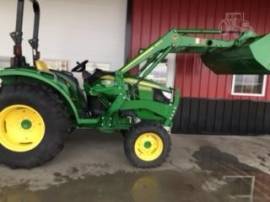 2019 JOHN DEERE 4044M