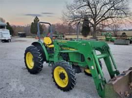 2000 JOHN DEERE 5210