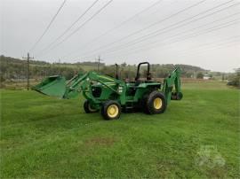 JOHN DEERE 5065E