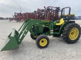 2001 JOHN DEERE 5105