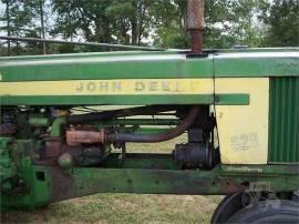 1957 JOHN DEERE 520