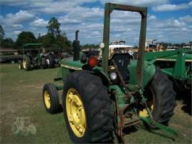 JOHN DEERE 2040