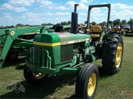 JOHN DEERE 2040