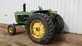 JOHN DEERE 4010