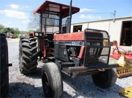 CASE IH 685