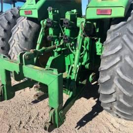 1990 JOHN DEERE 8760