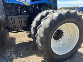 2015 NEW HOLLAND T8.410