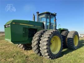 1989 JOHN DEERE 8960