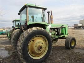 1982 JOHN DEERE 4840