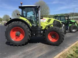 2023 CLAAS AXION 820