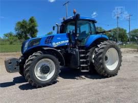 2011 NEW HOLLAND T8.275