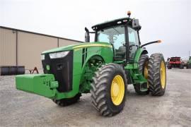 2012 JOHN DEERE 8260R