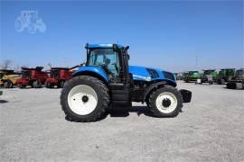 2011 NEW HOLLAND T8.300