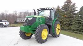 2015 JOHN DEERE 6215R