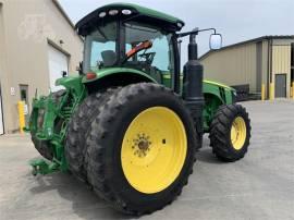 2017 JOHN DEERE 8245R