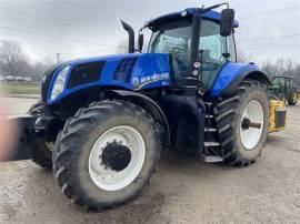 2017 NEW HOLLAND T8.320