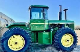 1981 JOHN DEERE 8440