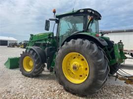 2019 JOHN DEERE 6215R