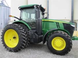 2019 JOHN DEERE 7210R