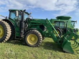 2018 JOHN DEERE 6215R