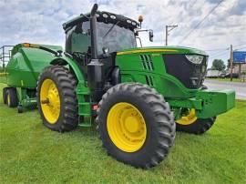 2019 JOHN DEERE 6215R