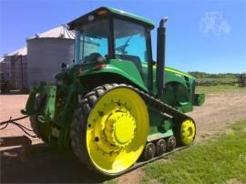 JOHN DEERE 8330