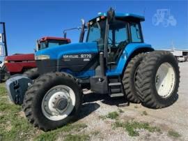 NEW HOLLAND 8770