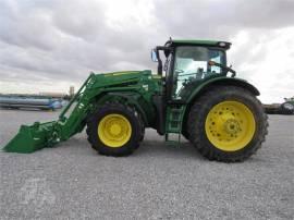 2014 JOHN DEERE 6210R