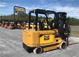 2002 CATERPILLAR M120D